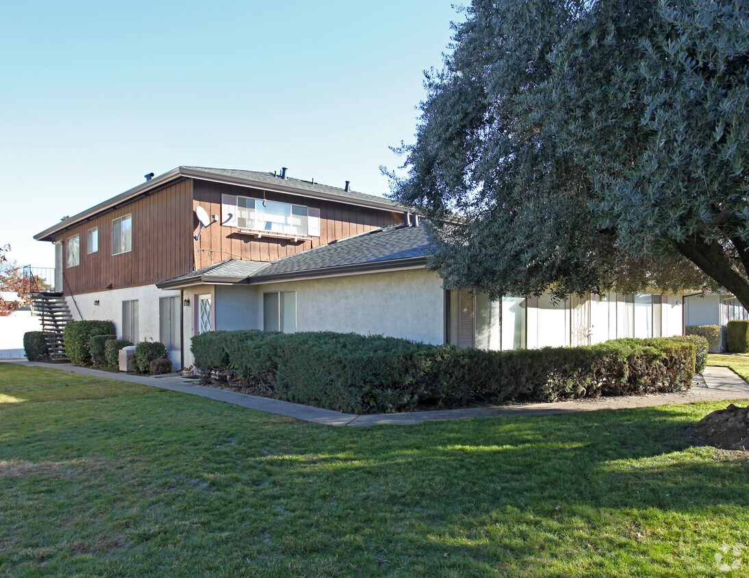 Foto del edificio - 3105 Occidental Dr