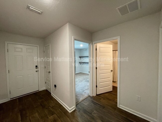 Building Photo - 5451 Merlin