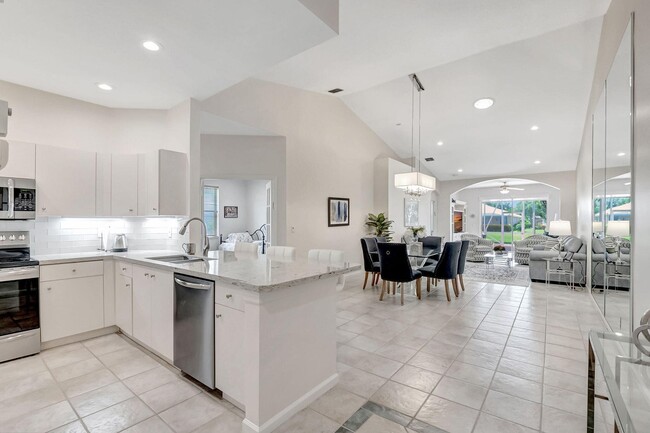 Building Photo - 5766 Grand Harbour Cir