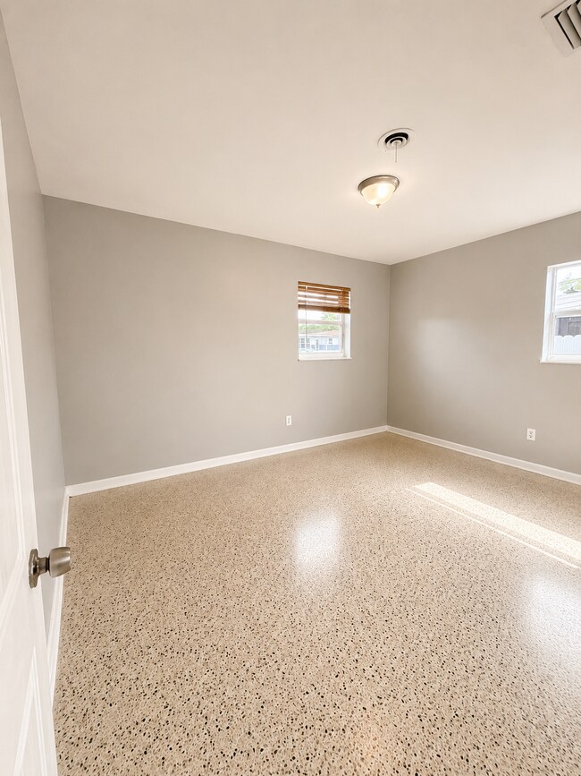 Foto del edificio - 4830 NW 176th St