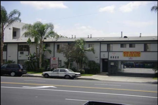 Building Photo - Laurel Cyn 6820