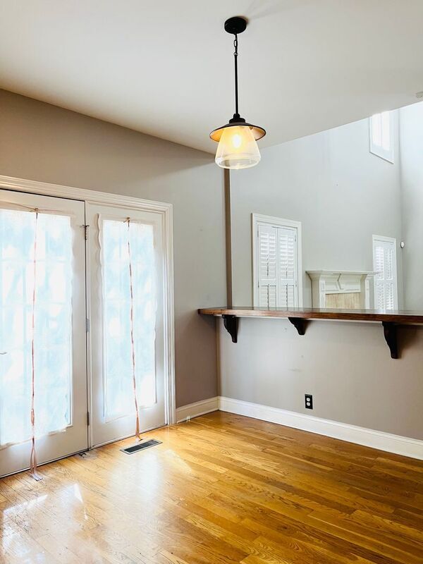 Building Photo - 1326 Balson Dr
