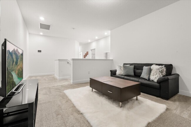 Foto del edificio - 2433 Firstlight Wy