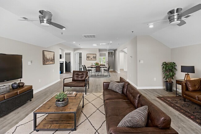 Vivienda principal (preparada con AI - E) - Stewart Legacy Suites