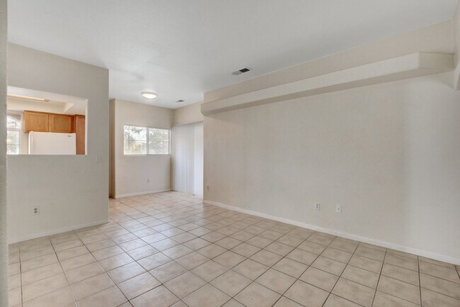 Building Photo - 8409 W Running Deer Ave