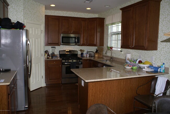 Building Photo - 112 Warbler Way