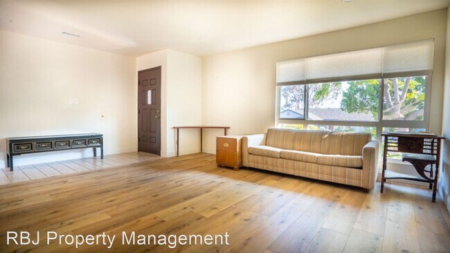 Building Photo - 3 br, 2 bath House - 7026 Temple Terrace