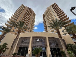 Building Photo - 8255 S Las Vegas Blvd