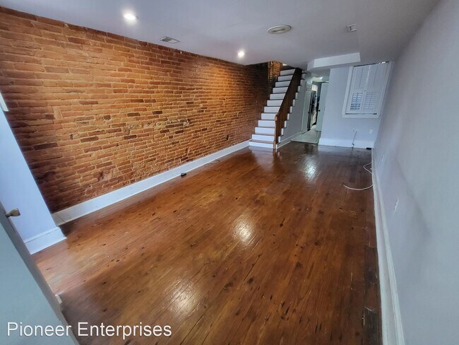 Foto del edificio - 2 br, 1.5 bath House - 2314 Foster Ave