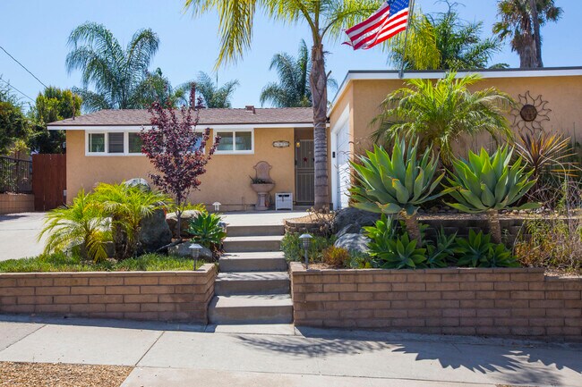 Foto del edificio - 6852 Boulder Lake Ave