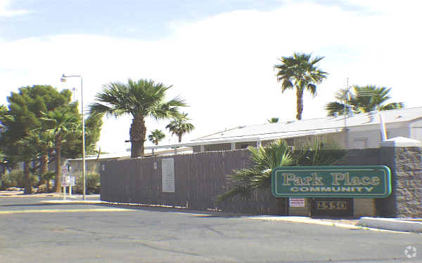 Building Photo - Park Place Community