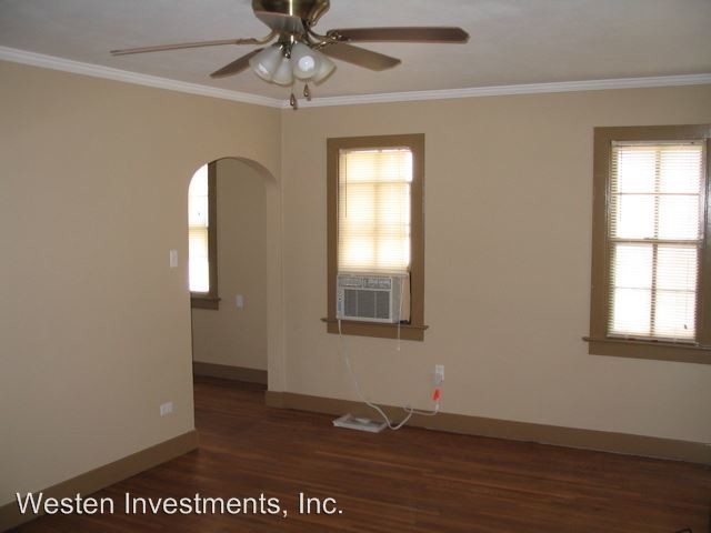 Building Photo - 3 br, 1 bath Room For Rent - 434 W Murray St