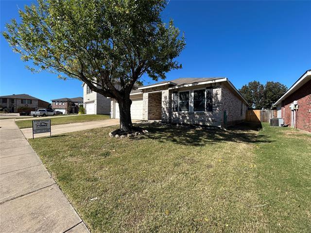 Building Photo - 5317 Los Altos Rd