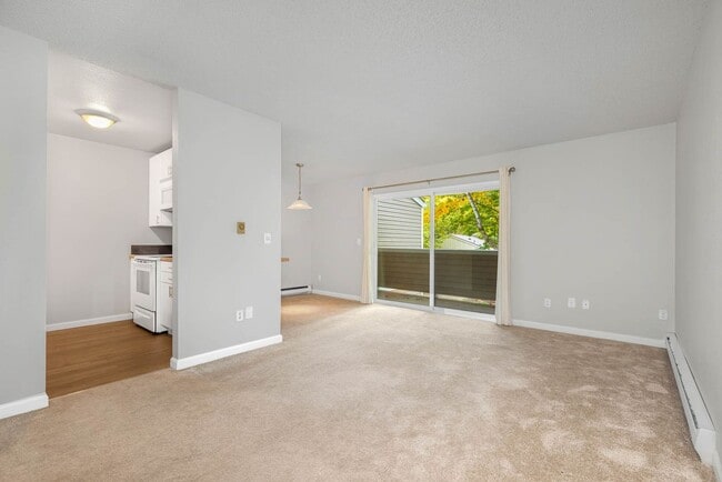 Building Photo - 12513 NE 130th Way