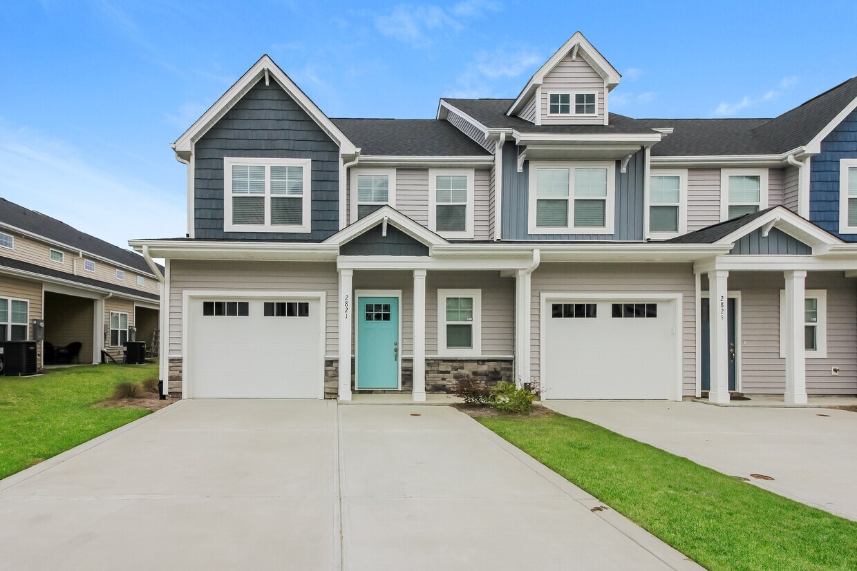 Primary Photo - 2821 Summer Townes Way, Leland, NC