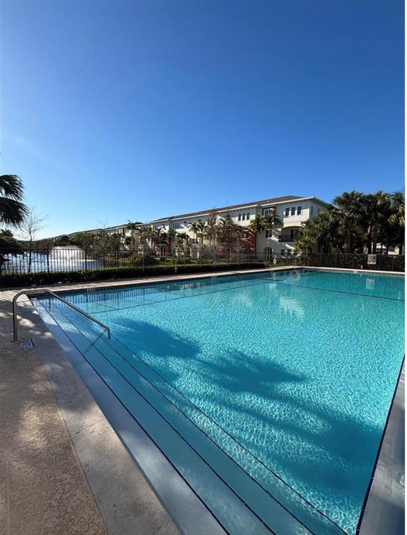 Primary Photo - 290 SW 7th Ct