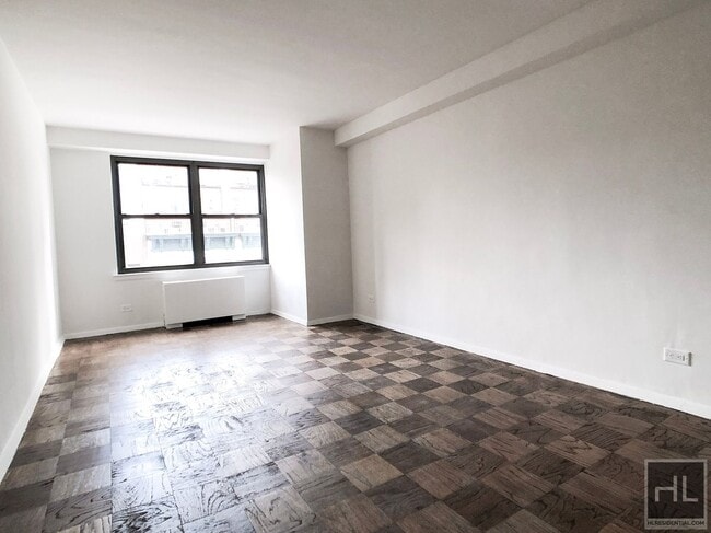 Building Photo - East 82nd Street