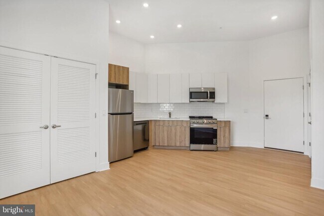 Foto del edificio - 3952-54 Lancaster Ave