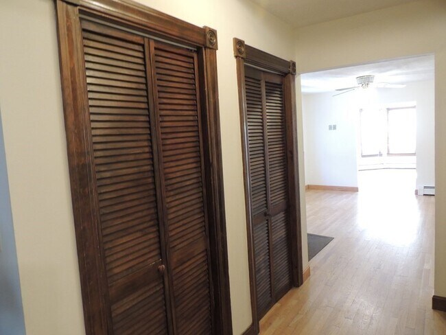 Foto del edificio - 90 Willow St