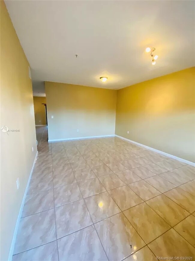 Building Photo - 17350 NW 67th Ave