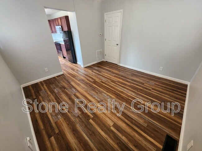 Foto del edificio - 2607 S 8th St