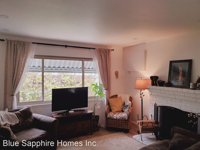 Foto del edificio - 3 br, 2 bath House - 1320 Sunshine Dr