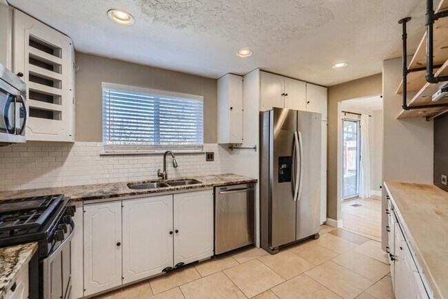 Building Photo - 175 E 175 S, North Salt Lake, UT, 84054