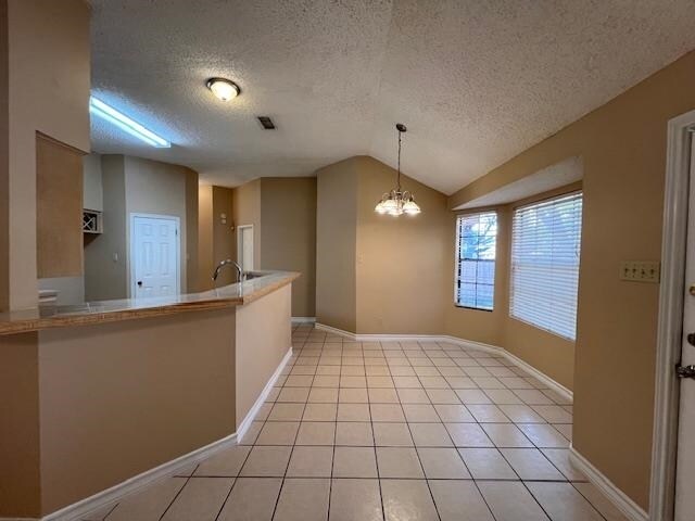 Foto del edificio - 1714 Woodland Dr