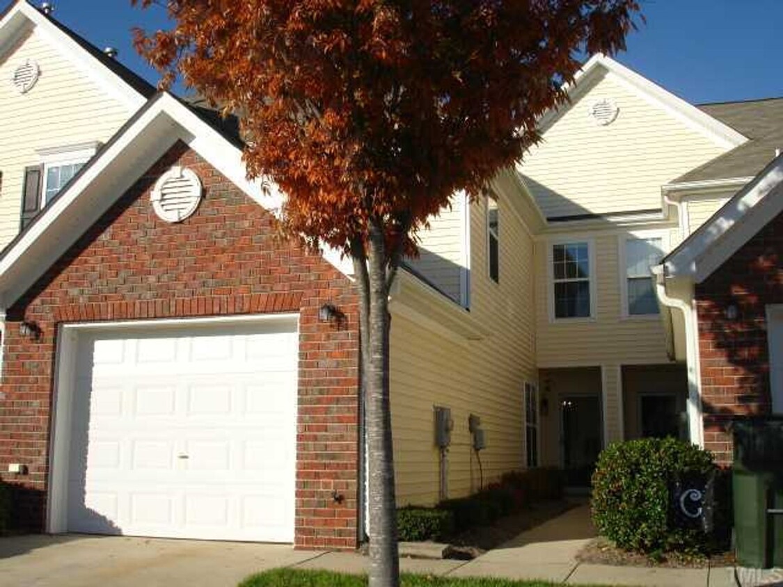 Townhome in Wakefield area for rent! House Rental in Raleigh, NC