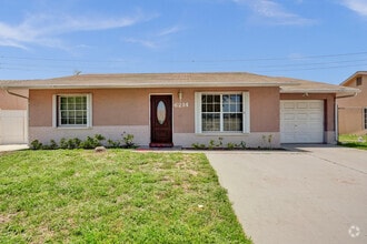 Building Photo - 6214 Wauconda Way W