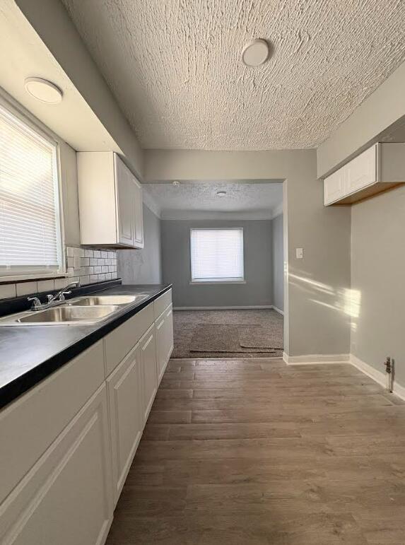 Foto del edificio - 18428 Stahelin Ave