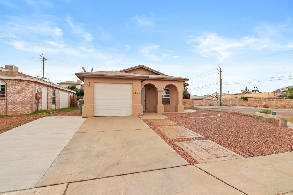3600 Healy Dr, El Paso, TX 79936 House Rental in El Paso, TX