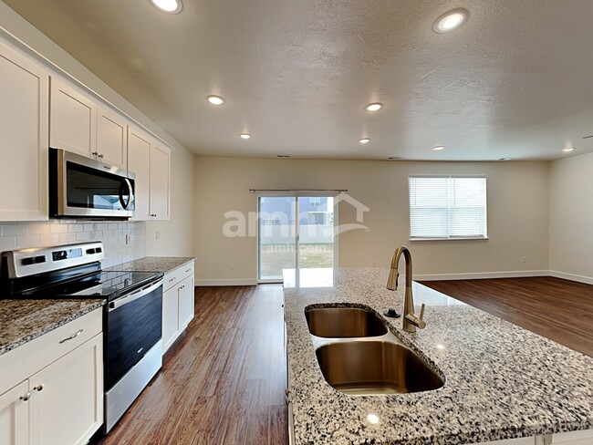 Foto del edificio - 1247 E Meadow Ranch Ln