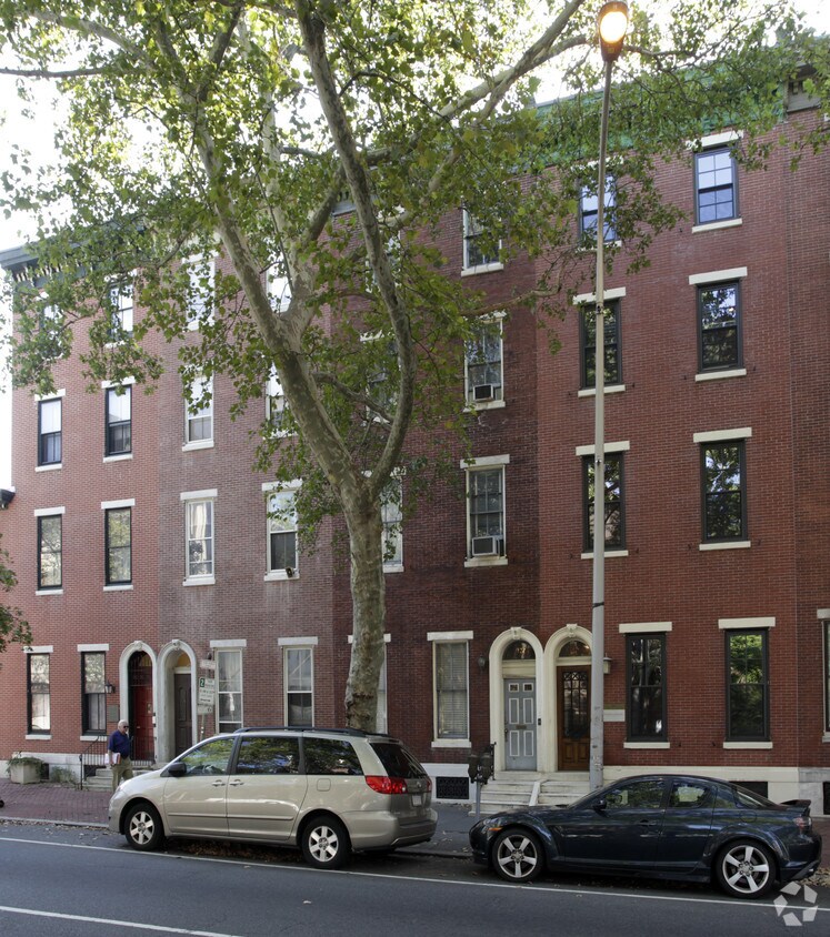 Foto principal - 127 N 20th St