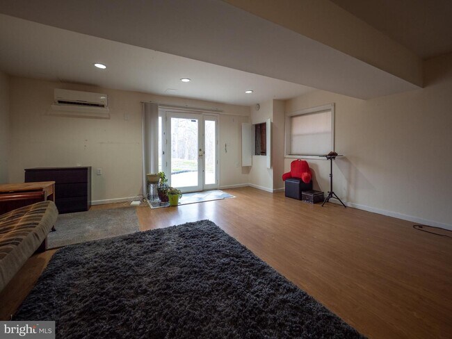 Building Photo - 20045 Fields Mill Rd