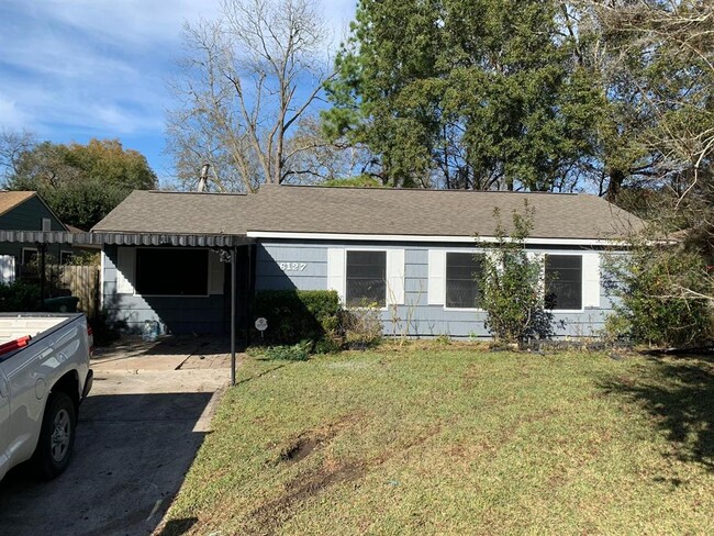 Building Photo - 6127 Beldart St