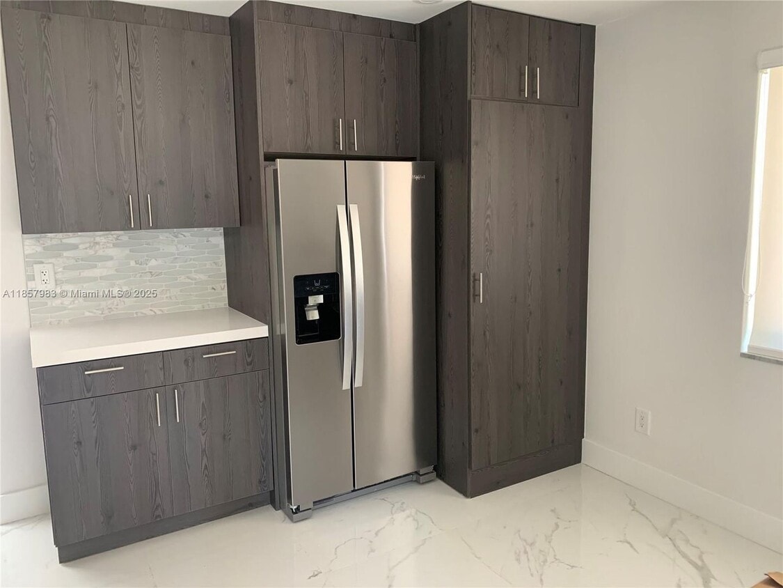 Primary Photo - 3260 SW 23rd Terrace