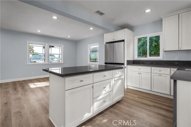 Foto del edificio - 24835 Winlock Dr