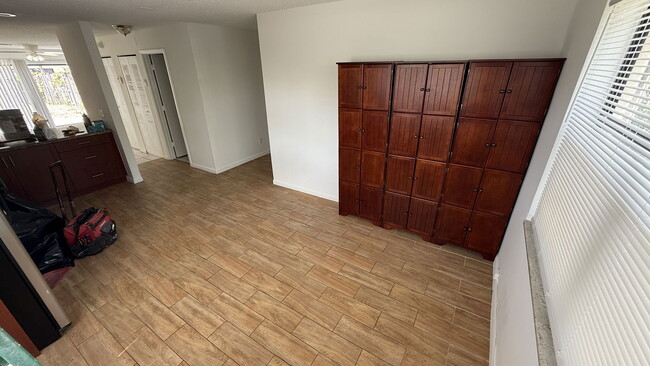 Foto del edificio - 3381 NW 75th Terrace