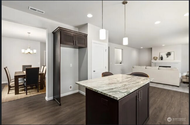 Building Photo - 16210 9th Ave E