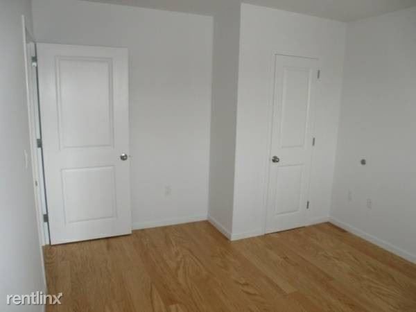 Foto del edificio - 3172 31st St