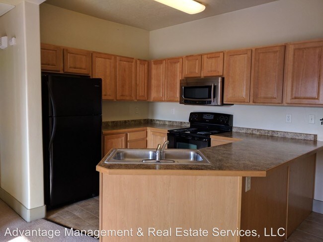 Building Photo - 2 br, 2 bath Apartment - 67 E 200 N
