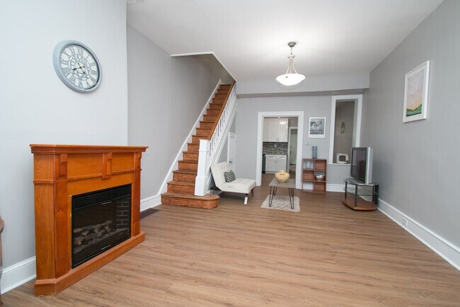 Building Photo - 3717 N Gratz St