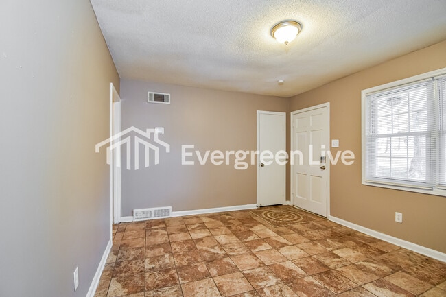 Building Photo - 4247 Trudy St