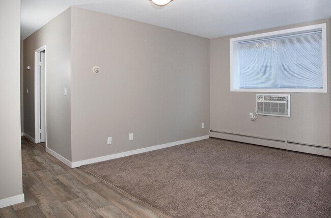 Foto del edificio - 410 6th St SE