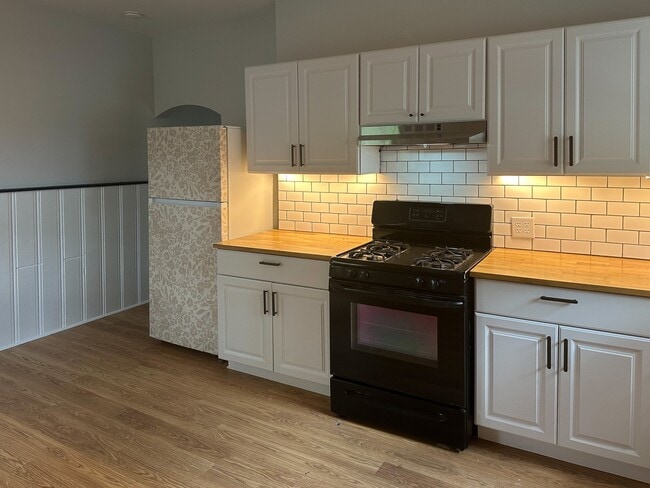 Photo - 4143 Chambers St Apartment