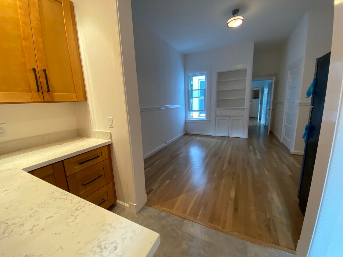 3248 Folsom St Unit 2, San Francisco, CA 94110 Condo for Rent in San