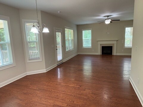 Foto del edificio - Recently updated 4 Bedroom 2.5 Bath