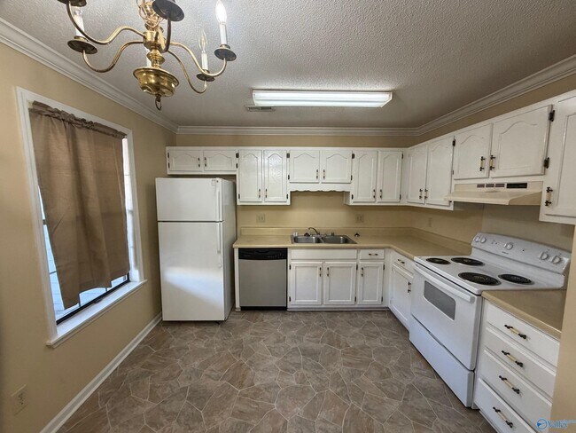 Foto del edificio - 1708 Brookline Ave SW