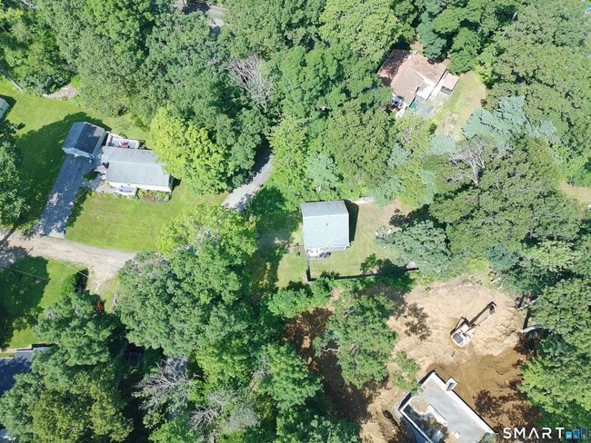 Building Photo - 55 Circle Dr